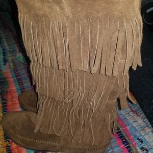Minnetonka Camel Boots